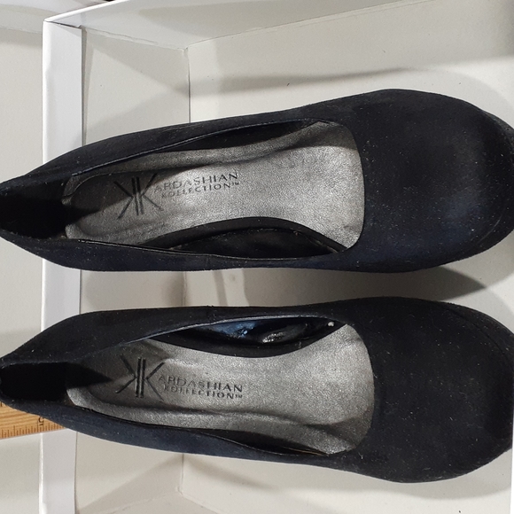 Kim Kardashian 6 inch wedge - Picture 3 of 5